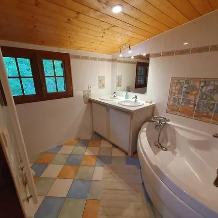 Villa 10 Pers Avec Piscine Privee Et Acces Tennis *