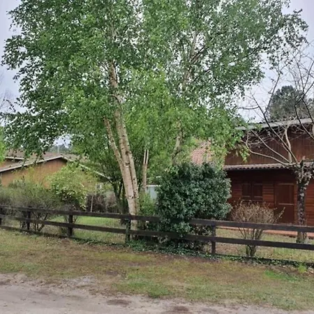 10 Pers Avec Piscine Privee Et Acces Tennis