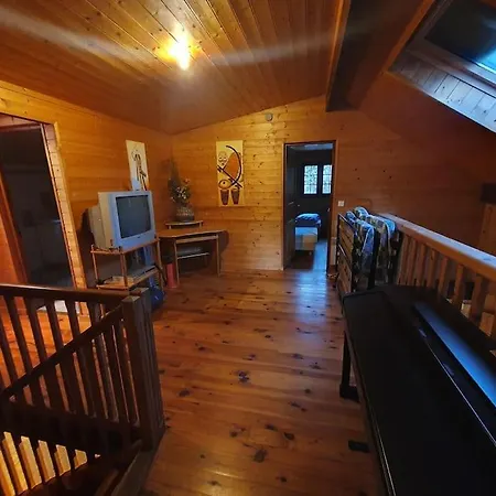 10 Pers Avec Piscine Privee Et Acces Tennis 别墅 *